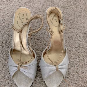 Just don’t wear anymore. Super classy and comfortable